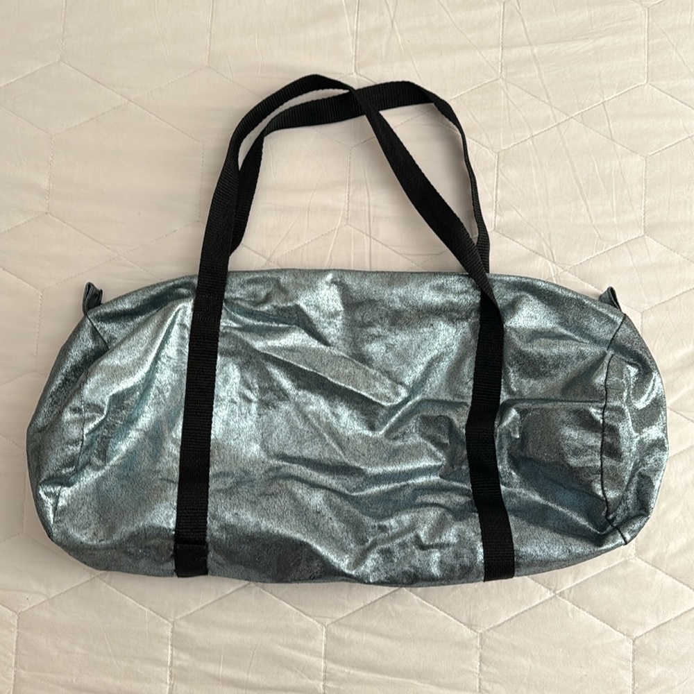 Metallic Duffle Bag - Picture 2 of 3